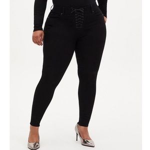 NWT torrid size 16 lace up bombshell skinny jeans